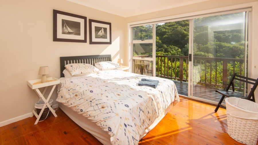 6 Bedroom Property for Sale in Nature On Sea Western Cape